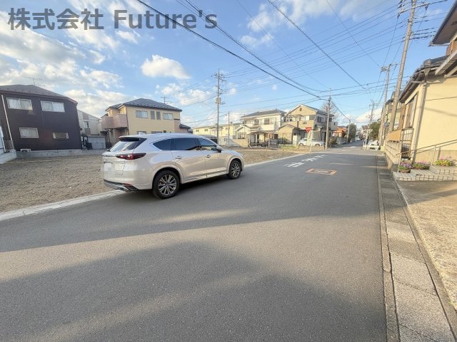 三郷市高州3丁目　建築条件無し売地　全3区画　1号地の前面道路含む現地写真|前面道路含む現地写真です。