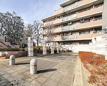 【外観】 | クリオ三鷹5番館 | 令和2年リフォーム歴あり　室内大変きれいです