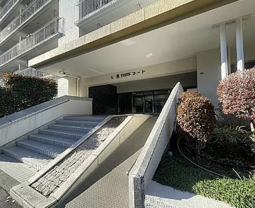 【エントランス】 | 三鷹ナショナルコート