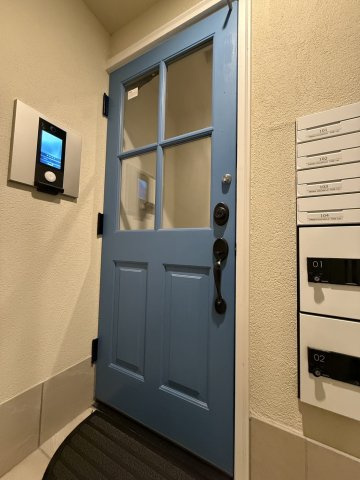 プリマ八王子壱番館のエントランス