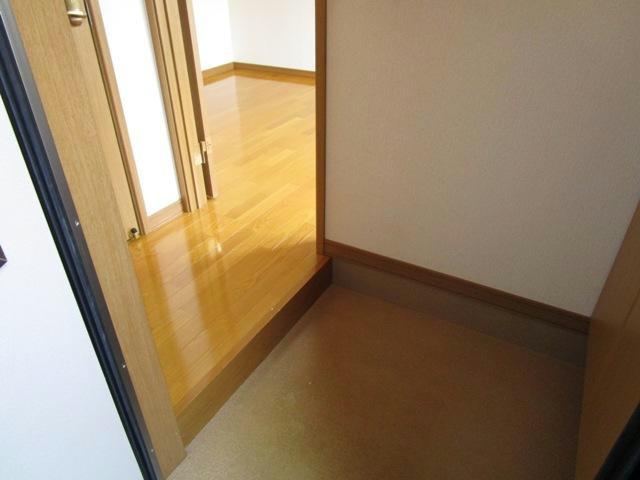 エクセルコート緑ヶ岡の玄関