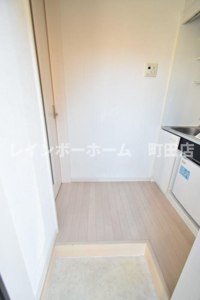 フローラ共和※初期費用分割後払いサービス利用可能物件の玄関