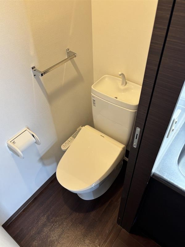 ＰＯＷＥＲＨＯＵＳＥ/ＴＣのトイレ|901号室のお写真です。