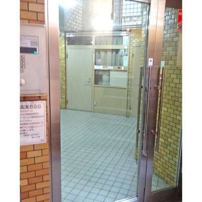【エントランス】 | ライオンズマンション文京根津 | エントランスです