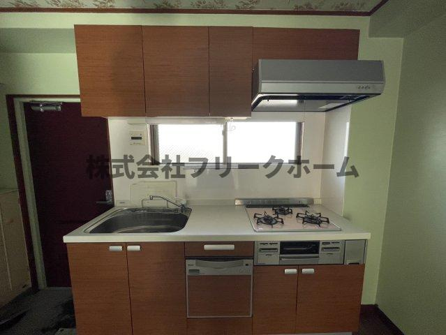 小金井市前原町３丁目の賃貸マンションのキッチン