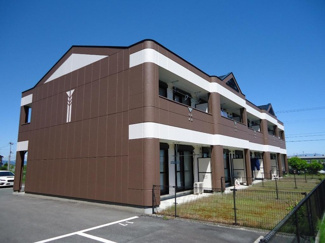 【駐車場】 | メゾン　ラピュタ