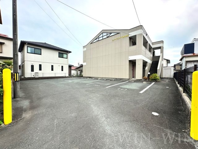 アイランドTaKashiの駐車場