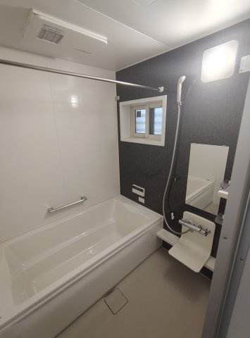 D-room高羽の浴室
