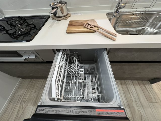 今時は食洗器ついてます！