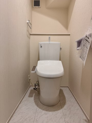 中央区和地山のトイレ|トイレはお手入れしやすくコンパクトな広さになっております。