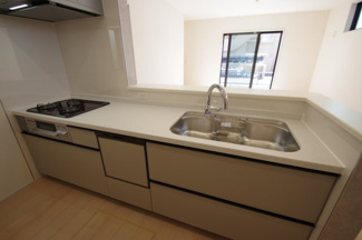 【キッチン】 | 【仲介手数料無料！！】府中市若松町3丁目　新築戸建て（全3棟）2号棟　5990万円