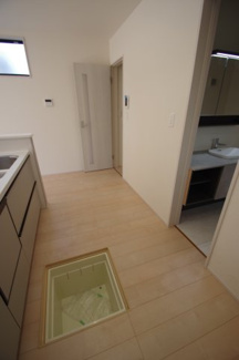 【キッチン】 | 【仲介手数料無料！！】府中市若松町3丁目　新築戸建て（全3棟）2号棟　5990万円