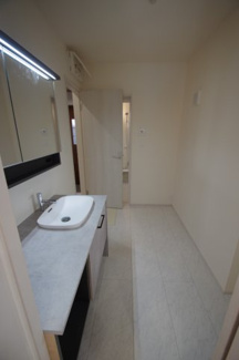 【脱衣所】 | 【仲介手数料無料！！】府中市若松町3丁目　新築戸建て（全3棟）2号棟　5990万円 | 洗面所