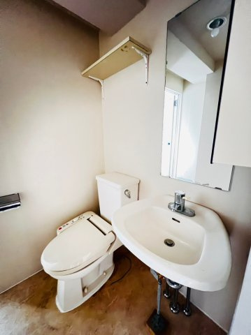 ソレイユ王塚台の洗面所