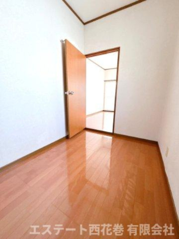 桜井住宅の洋室|納戸