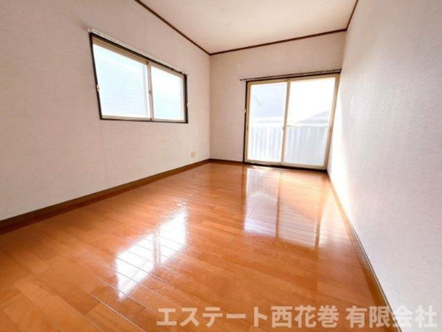 桜井住宅の居間・リビング|洋室8.5帖