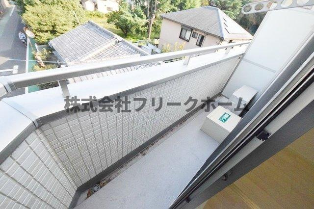 三鷹市下連雀４丁目のアパートのバルコニー|別部屋参考写真です。