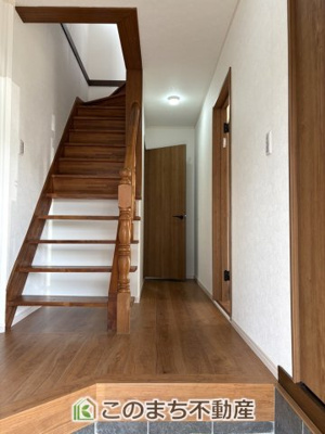 【内装】 | 小山市羽川再生住宅　１ | 内装フルリノベーション☆建具・クロス・フローリング新品☆
