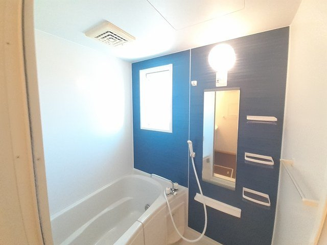 アッド　コンフォート２の浴室