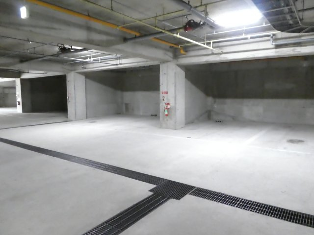 宝塚コートハイツの駐車場