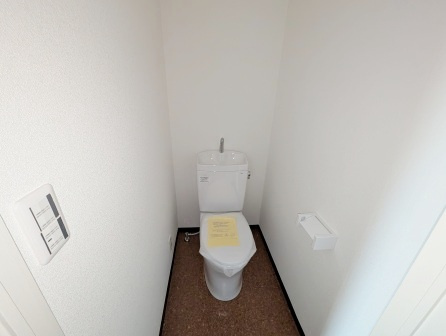 さいたま市桜区町谷４丁目の賃貸マンションのトイレ