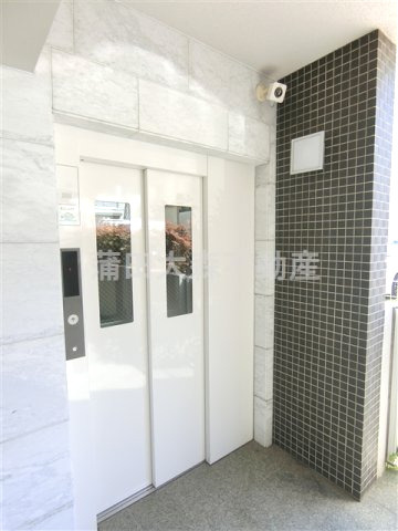 ミストラルコート(MISTRAL　COURT)のその他共用部分|エレベーター