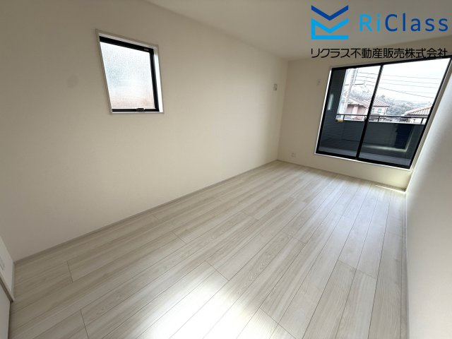 新築戸建　神戸市北区筑紫が丘１丁目8の寝室|広くて明るい寝室