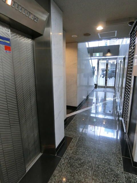 フェイヴァーフィールド池袋のロビー