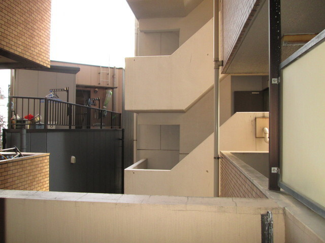 日神パレステージ石川町の外観