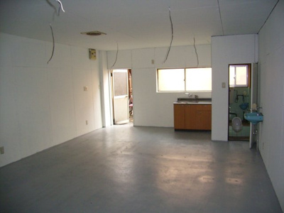 【居間・リビング】 | 太刀掛貸店舗102