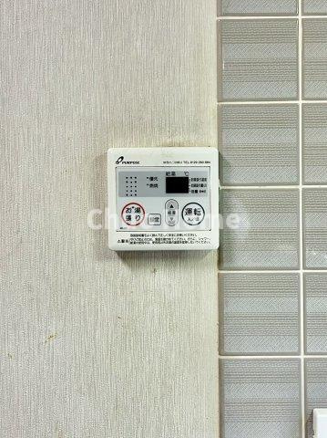 信開ダイナスティ千住の発電・温水設備|【浴室乾燥機】暖房・冷風・換気・乾燥が可能です。毎日を快適に過ごせるうれしい機能が揃っています。雨の日の洗濯物も安心です。