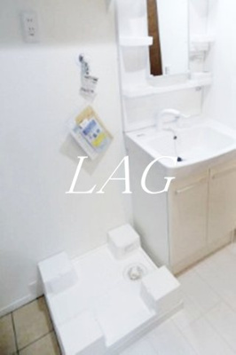 【設備】 | グランクオール西綾瀬 | 室内洗濯機置き場です。