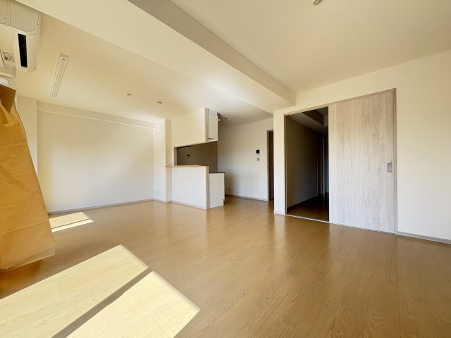 グランヴェールにしすなの居間・リビング