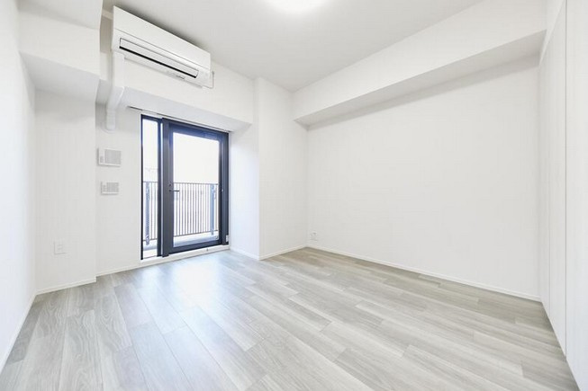 白を基調とした綺麗なお部屋です！