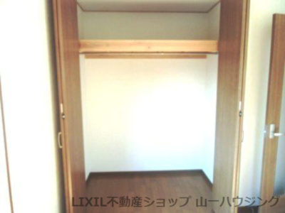 【収納】 | 小川テラスハウス | 南洋室の収納１