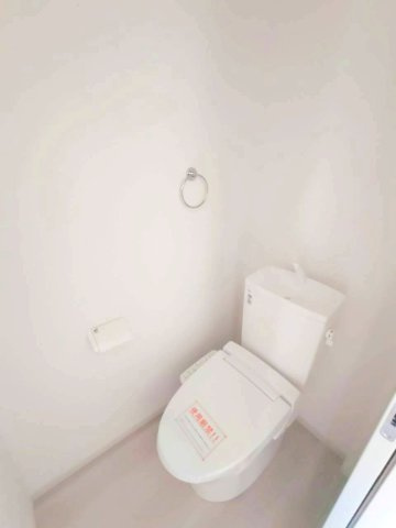 調布市緑ケ丘1丁目 京王線 仙川駅 新築戸建のトイレ