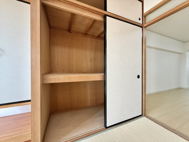 シティコーポ滝子通の収納