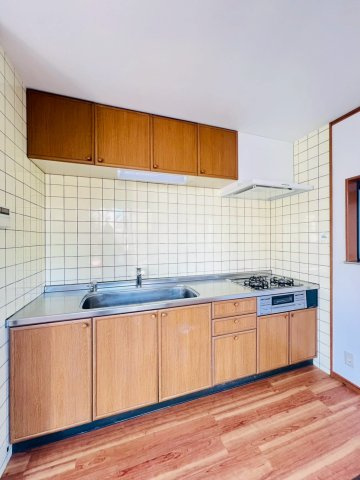 山手2丁目戸建のキッチン