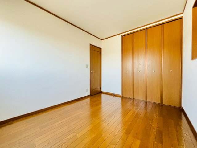 山手2丁目戸建の居間・リビング