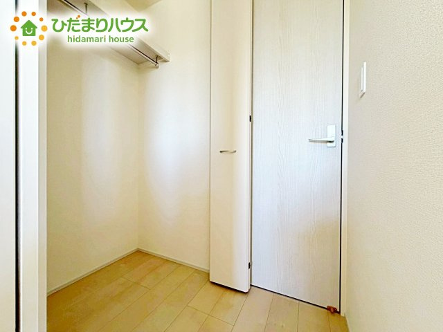 【収納】 | 小美玉市上玉里第2　新築戸建　1号棟 | 全室にクローゼットが付いていて、お部屋の住空間もスッキリ広々つかえそうです(^^)/