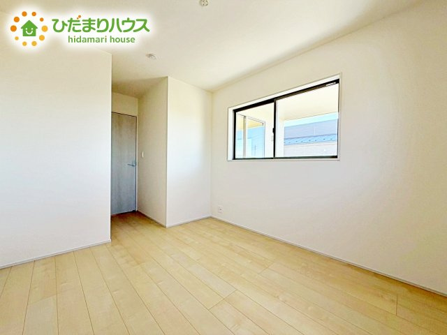 【洋室】 | 小美玉市上玉里第2　新築戸建　1号棟 | シンプルな内観ですのでさまざまなインテリアスタイルを楽しめます。