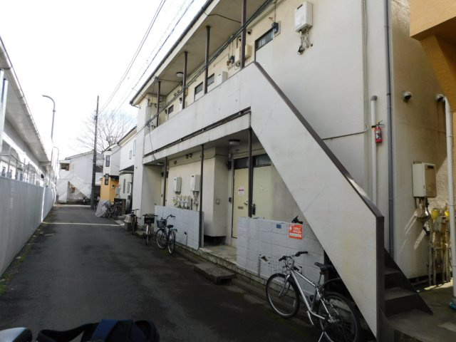 小金井市東町３丁目のアパートの外観パース