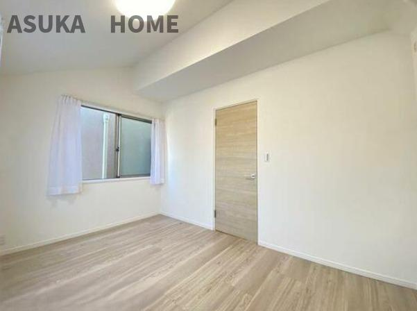 港北区日吉7丁目の洋室|3階の6帖の洋室になります。どんなお部屋にしようかと楽しくなりますね。