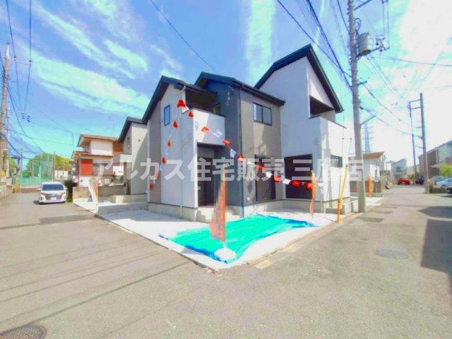 調布市緑ケ丘1丁目 京王線 仙川駅 新築戸建の前面道路含む現地写真