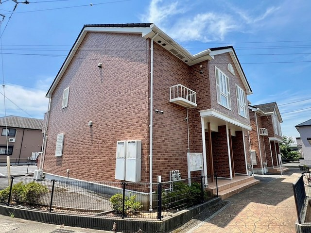 プラムフィールドEの外観