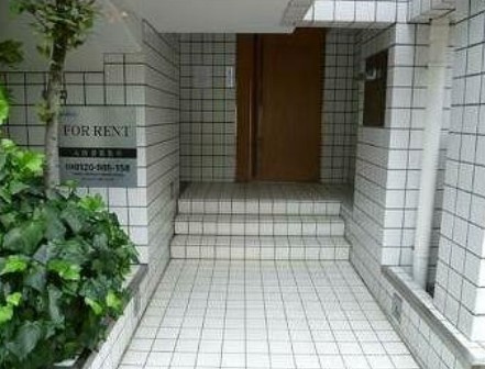 【エントランス】