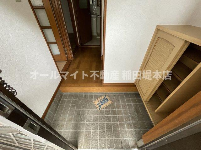 川崎市麻生区向原３丁目のテラスの玄関