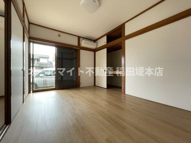 川崎市麻生区向原３丁目のテラスの寝室