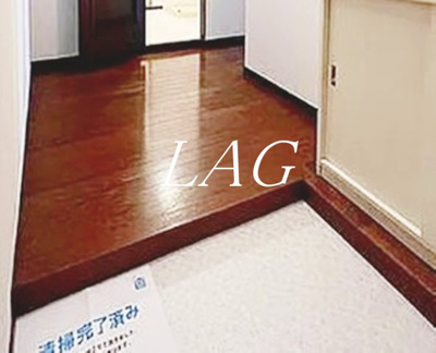 【玄関】 | エッセレコモード | 玄関です。