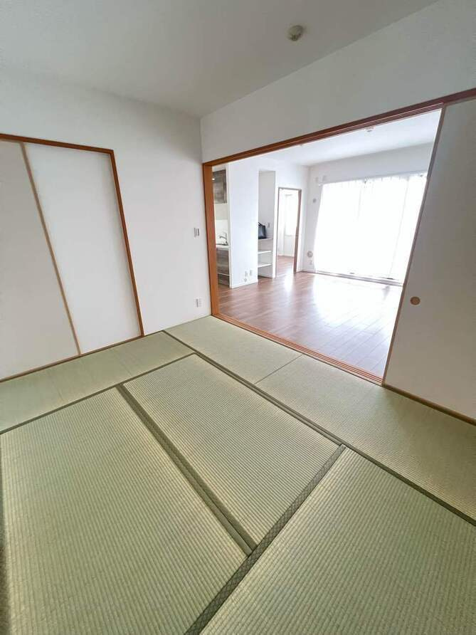 リブコートフェリスガーデン須磨妙法寺の和室